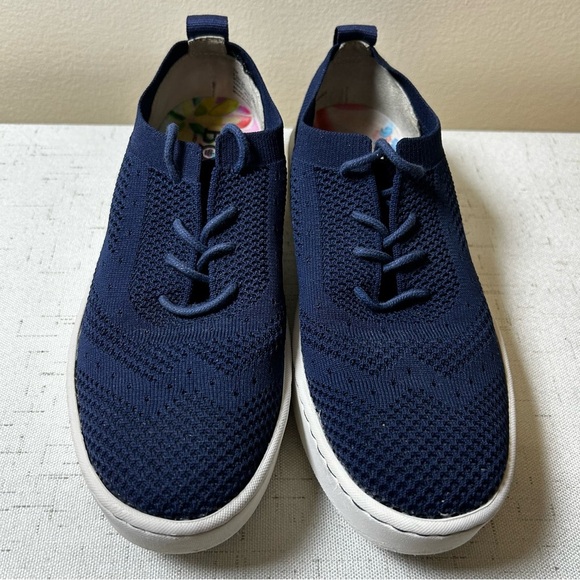 Born "Sunburst" Handcrafted Sneakers Shoes Size 7M Navy/White Women - Picture 3 of 7